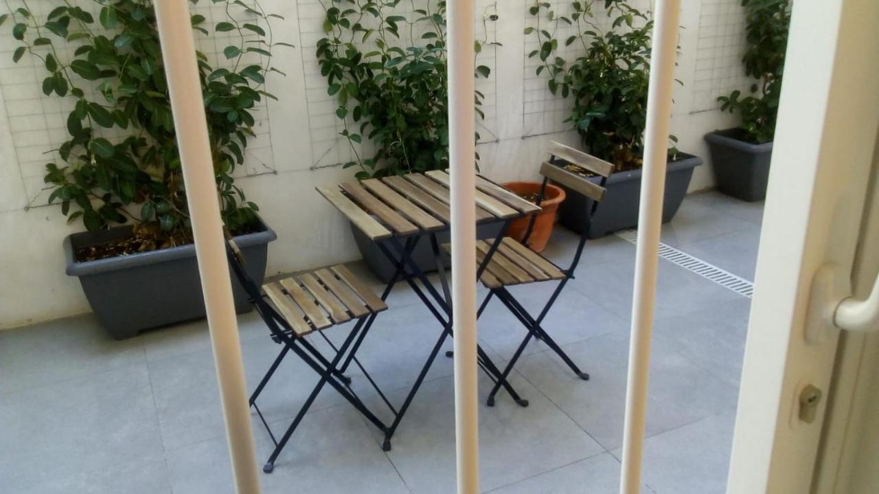 Bari Central Patio Leilighet Eksteriør bilde